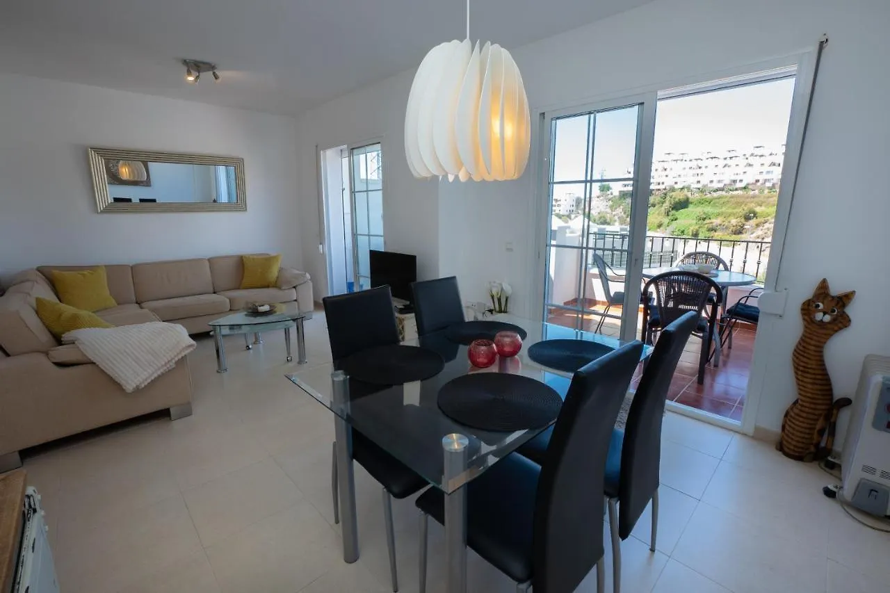 Penthouse Las Gaviotas Ii-2E Menyber Nerja 0*,  Spain