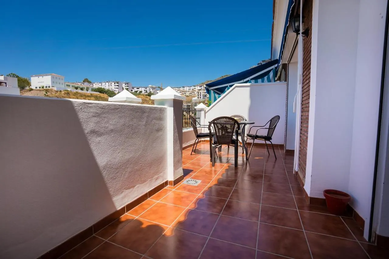 Penthouse Las Gaviotas Ii-2E Menyber Nerja 0*,
